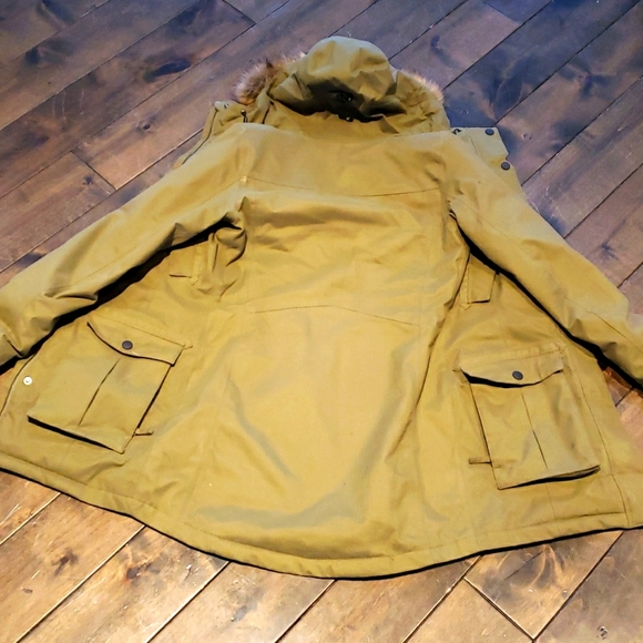 Ripzone. Army green, parka - Picture 3 of 3